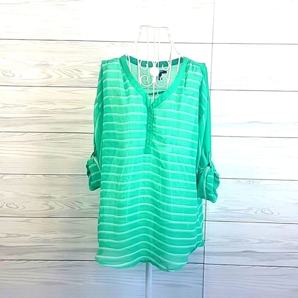 Old Navy casual blouse striped mint green Women's Size M